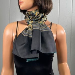 Women’s Paisley Two Side Wool/Silk Scarf